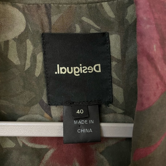 DESIGUAL | Camoasis Khaki Floral Parka Jacket SS21 Style 21SWEN13 | Size Medium - Picture 10 of 15